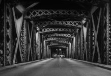 The use of emptiness and reality in Ishiguro’s novels